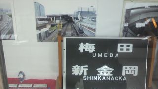 御堂筋線85周年の展示が見れます。