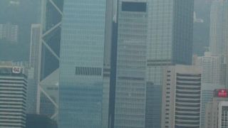 香港島で目立つビル