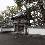 ９番札所の法輪寺は田園地帯にぽつりとある地味なお寺