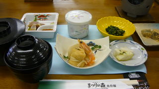 団体専用の大きなレストラン