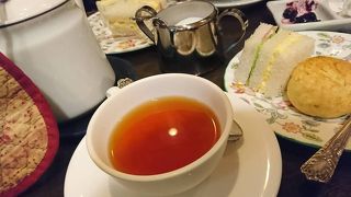 梅田にあるロンドンティールーム