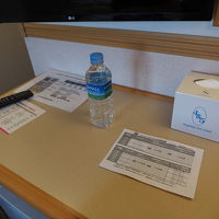 水１本おいてあります