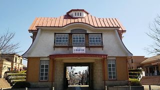 旧駅舎が見所です。