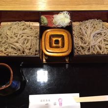 二色盛（せいろ、十割）1,512円