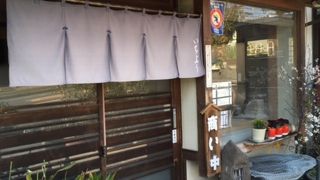 綺麗な細打ち、だしの効いたつゆ