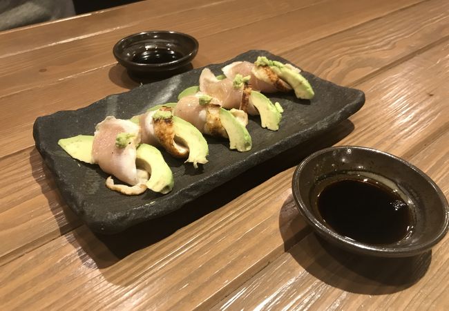 南千住駅徒歩30秒 ローソン２階の穴場かつ駅近居酒屋です。