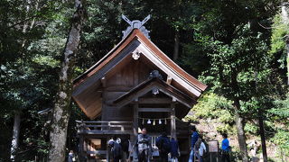 須佐之男命を祀る