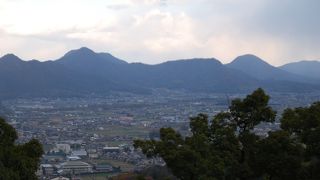 金比羅宮のある山