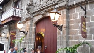 中庭巡りも面白い