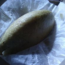 スイートポテト、ひとつ130円です。