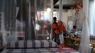 街中で港町気分に