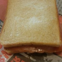 サンドは美味しい