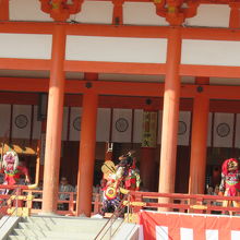 應天門に鬼が現れた。