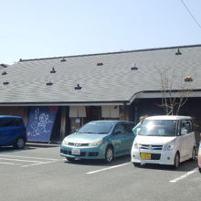 駐車場、広いです。