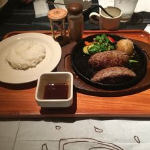 ふわふわハンバーグ