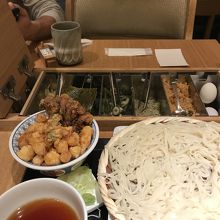 おうどんも美味しい～