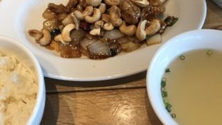 シンガポールチキンライス。