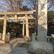江戸川近くの神社