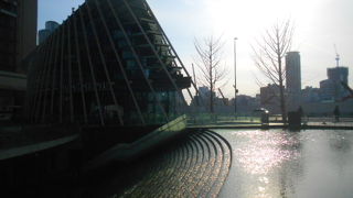 グランフロント大阪にある広場です