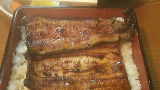 路地裏のうなぎ屋さん