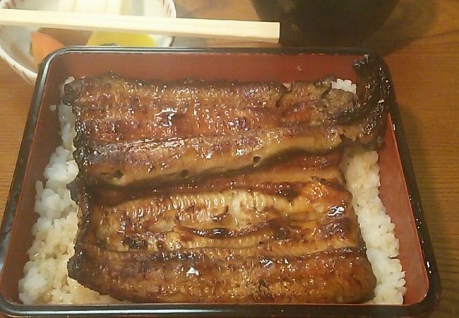 路地裏のうなぎ屋さん