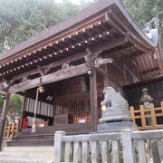 宿場町にある神社