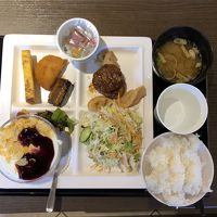 スーパーホテル出雲駅前、朝食バイキング。