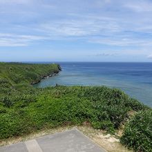 遠くに西海岸公園。