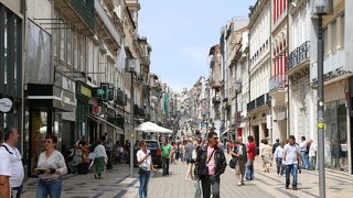 賑やかなショッピングストリート♪