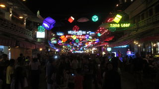 パブ ストリート