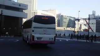 きれいなバスです