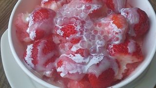 3月はイチゴの豆花