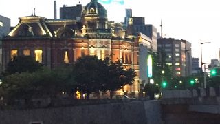 写真を撮る人を多く見かけました