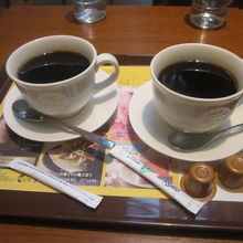 コーヒー（レギュラー）は270円となっています