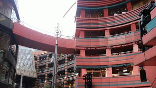 福岡市内で最大級のショッピングモール