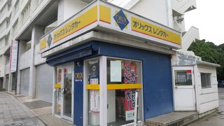 国際通りと美栄橋駅の間にあるレンタカー屋さん