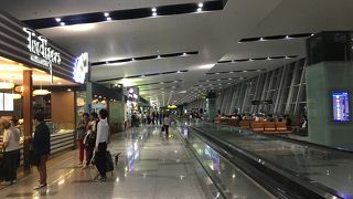 ノイバイ国際空港