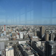 展望フロアからの眺めです（東側の新寺方面）