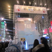 氷像が並ぶすすきの会場も是非ご覧下さい