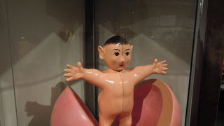 B級感がたまらない