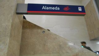 グリーンラインとレッドラインの乗り換えで利用しました