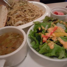 エルザ　新宿本店