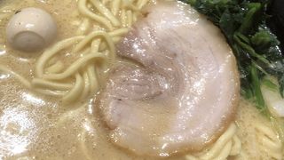 毎月１日はラーメンが500円