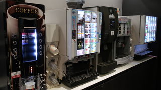 ラウンジ神戸、小さいですが