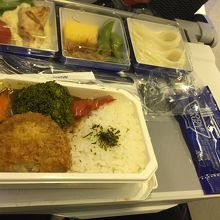 NH5 コロッケカレー