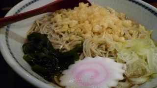 昼時は時に行列