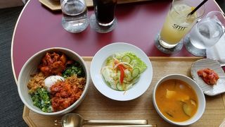 赤坂駅すぐのおしゃれな韓国料理