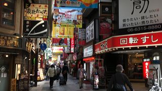 阪急東通商店街 