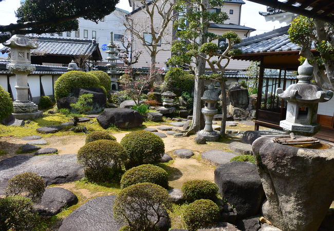 国登録有形文化財旧来住家住宅