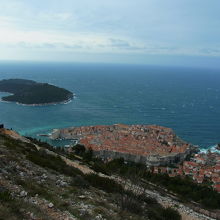 曇っていましたが、それでも素敵な眺めでした。